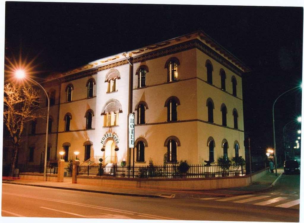 Hotel 2000 Fabriano Ngoại thất bức ảnh
